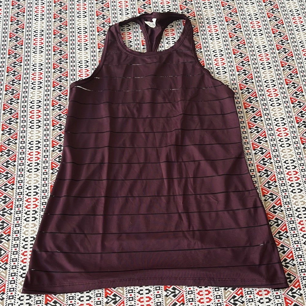 Athleta racer back Chi tank top xs maroon